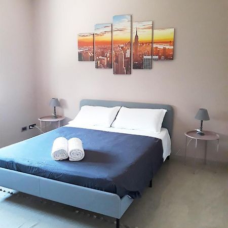 Stanza Vacanza Confortevole in appartamento ad un passo dal mare Vallecrosia Esterno foto