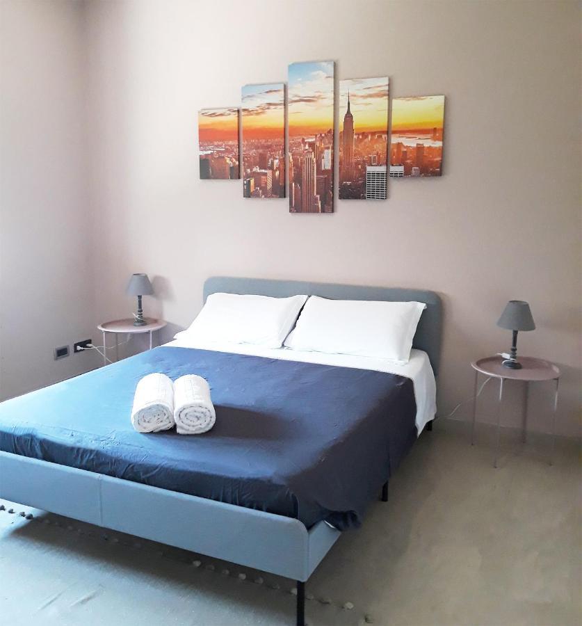 Stanza Vacanza Confortevole in appartamento ad un passo dal mare Vallecrosia Esterno foto